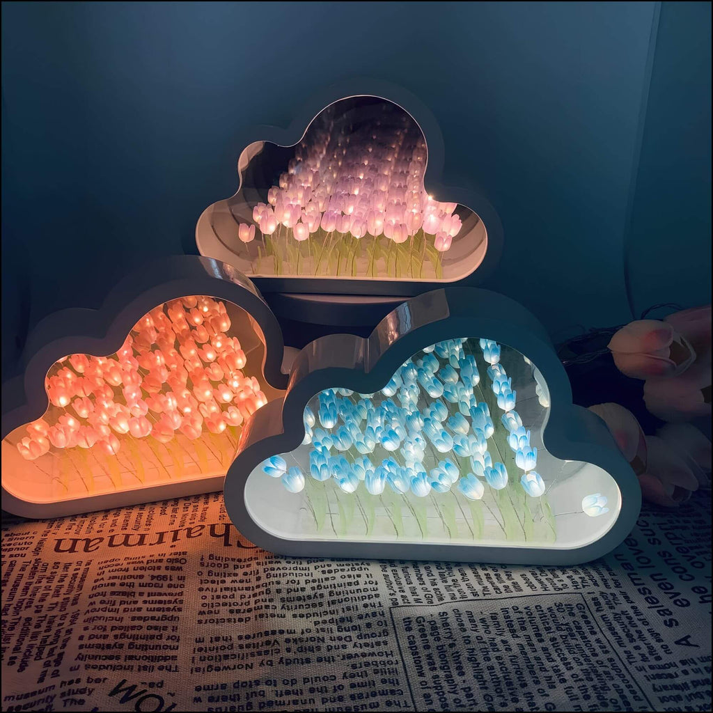 Eternal Cloud Mirror Tulips - LED Mirror with Infinity Effect